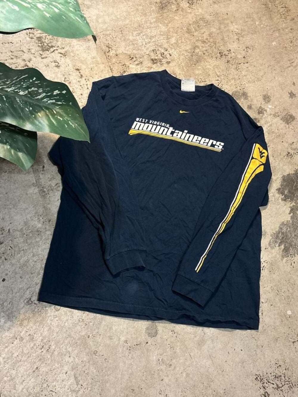 Nike West Virginia Mountaineers Long Sleeve T-Shirt XL
